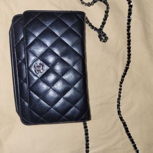 Chanel crossbody purse